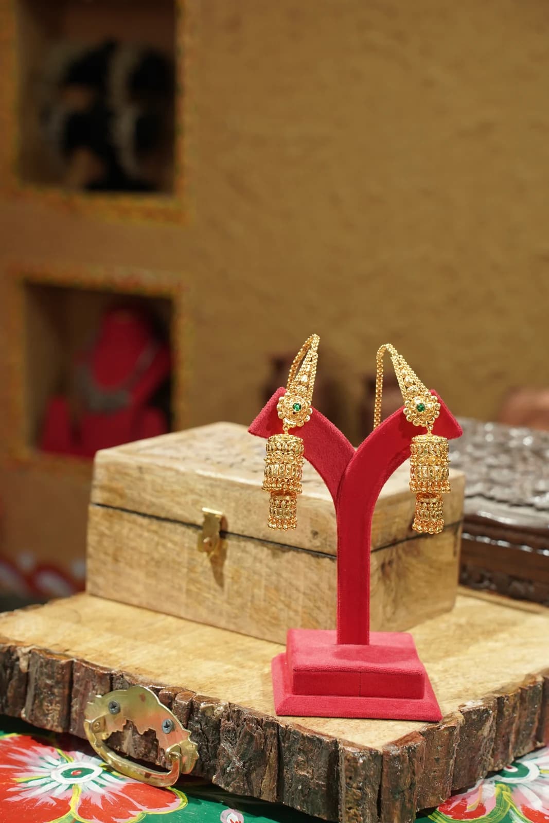 Jhumki alternate view