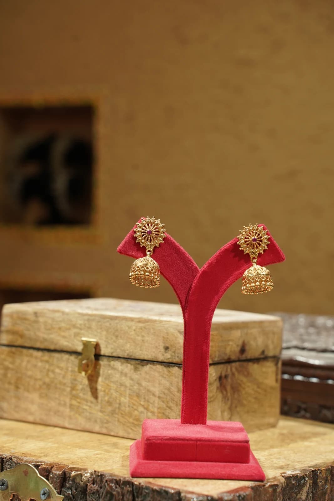 Jhumki alternate view