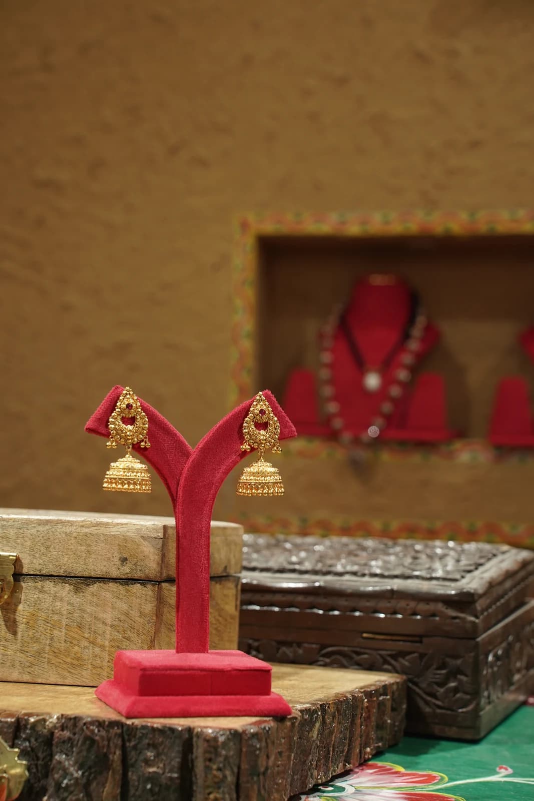 Jhumki alternate view