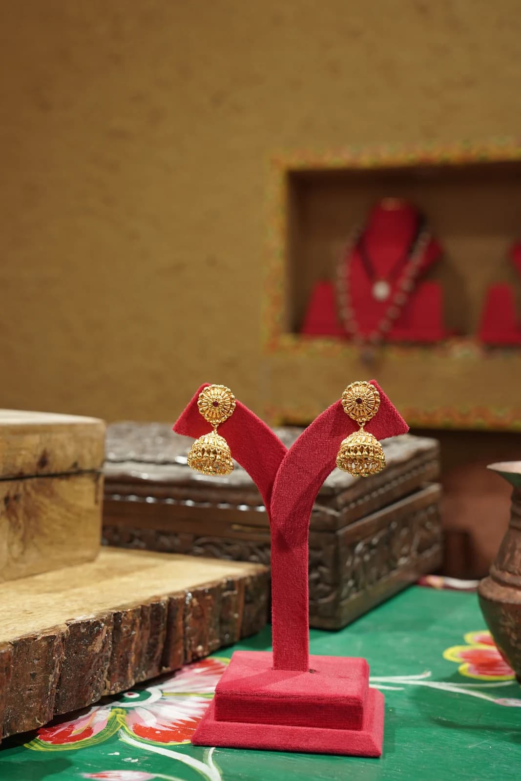 Jhumki alternate view