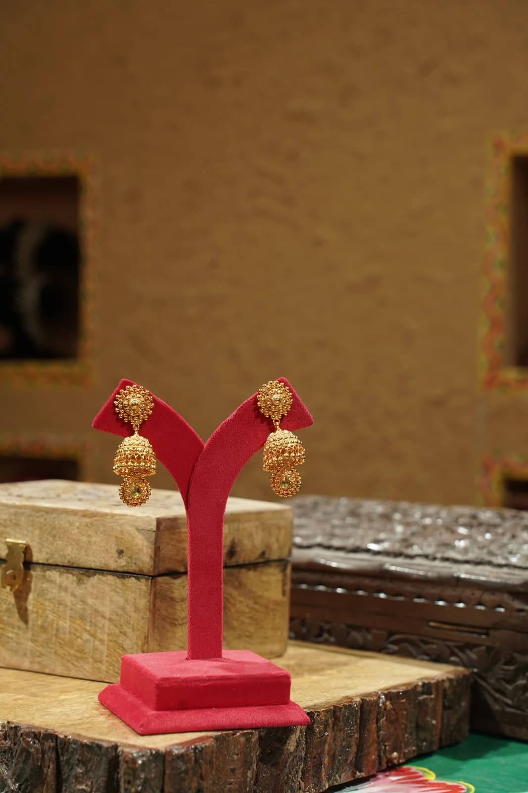 Jhumki alternate view