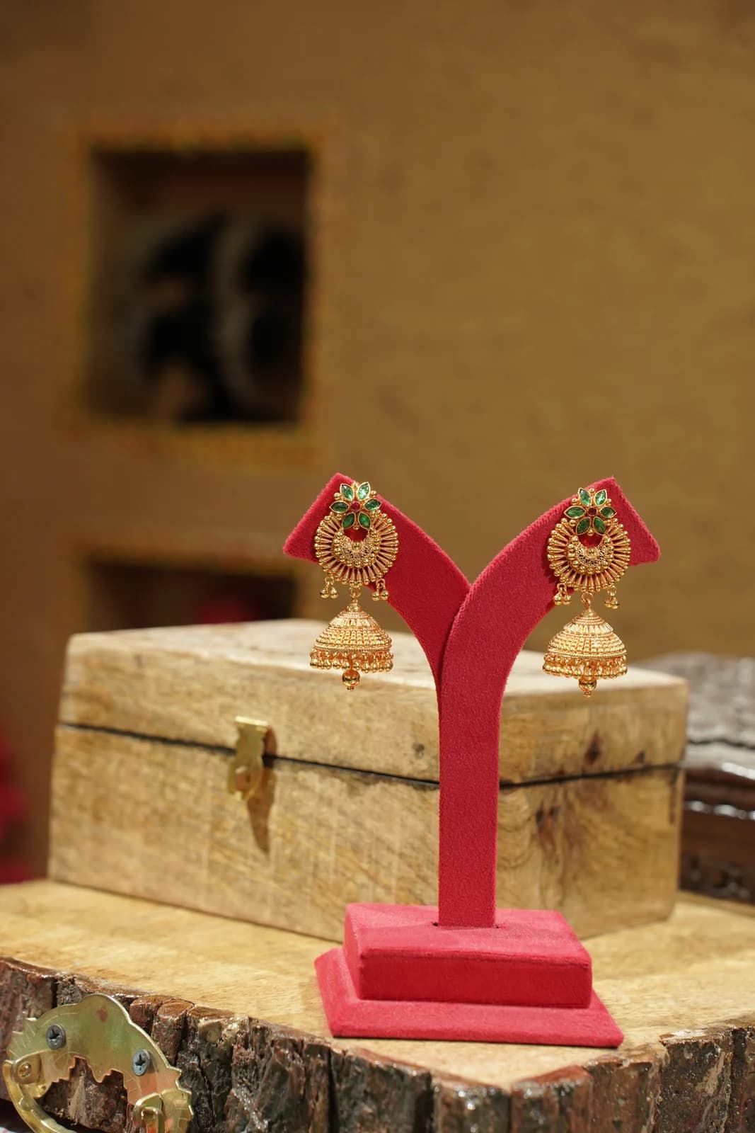 Jhumki alternate view