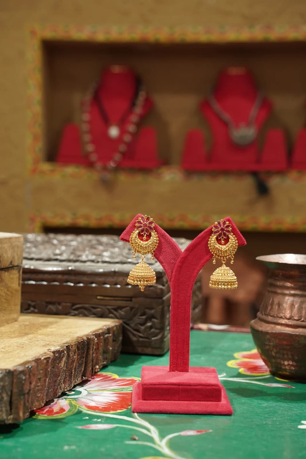 Jhumki alternate view